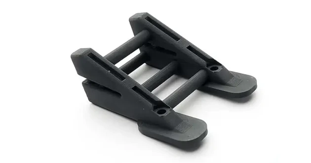 Polycarbonate (PC)